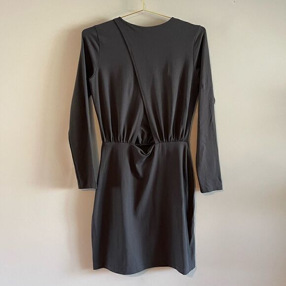 Susana Monaco Long Sleeve Mini Dress Cut-Out Back || SZ M || Charcoal Gray - Picture 3 of 9